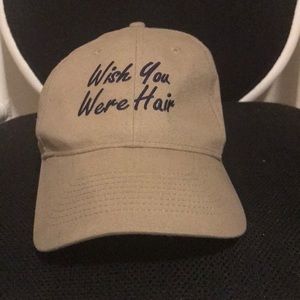 Wish you were hair hat. 👄